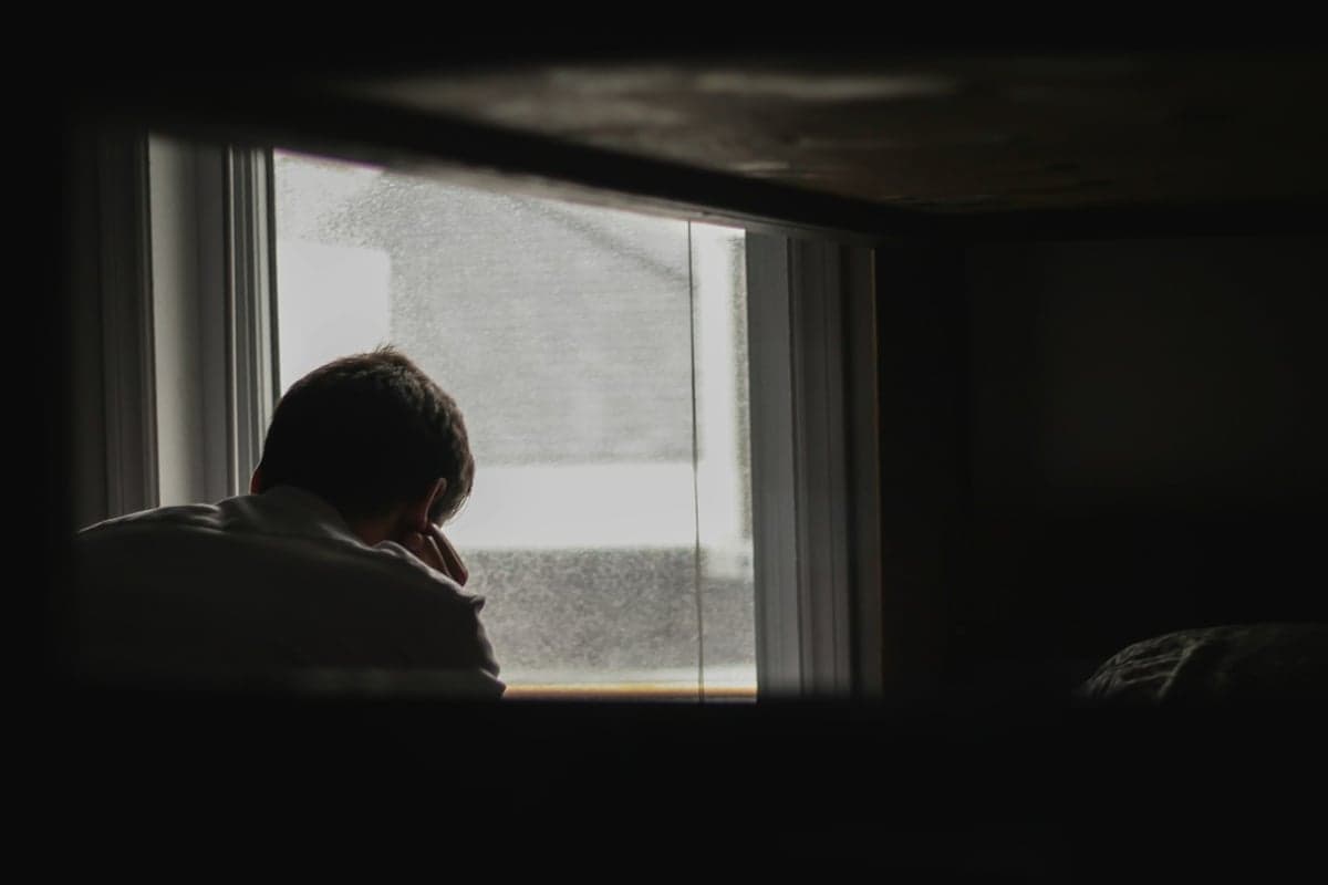 Quiet late-night contemplation and the weight of unspoken thoughts